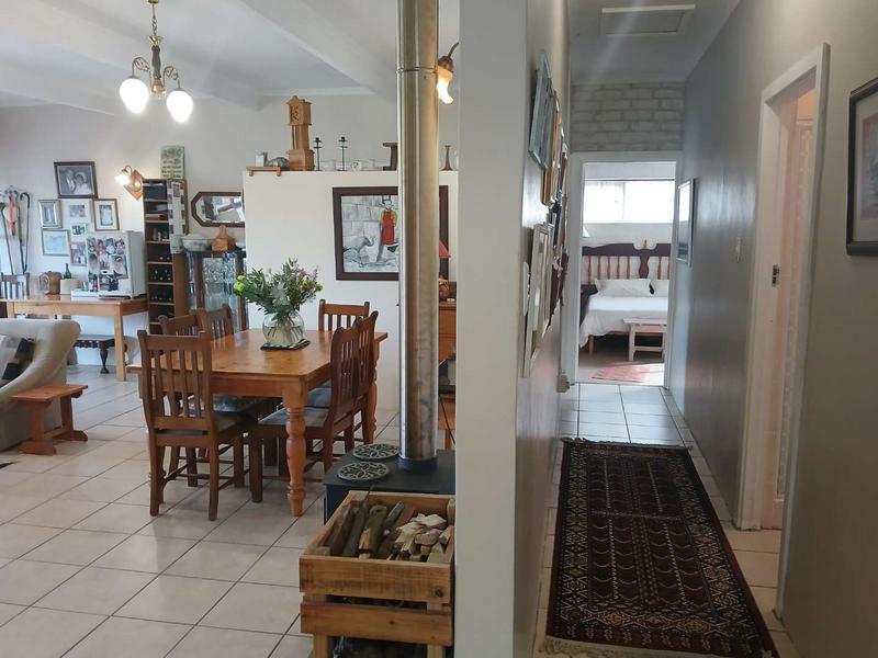 4 Bedroom Property for Sale in Stilbaai East Western Cape